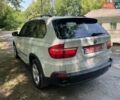 Білий БМВ Х5, об'ємом двигуна 3 л та пробігом 320 тис. км за 11000 $, фото 1 на Automoto.ua
