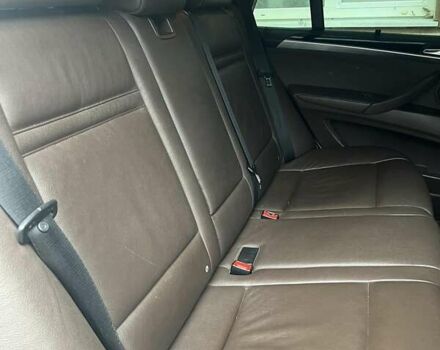 Белый БМВ Х5, объемом двигателя 2.99 л и пробегом 300 тыс. км за 16500 $, фото 2 на Automoto.ua