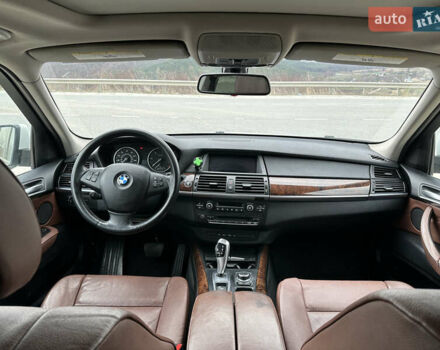 Білий БМВ Х5, об'ємом двигуна 3 л та пробігом 325 тис. км за 17200 $, фото 13 на Automoto.ua