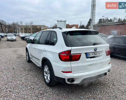 Белый БМВ Х5, объемом двигателя 3 л и пробегом 250 тыс. км за 11250 $, фото 6 на Automoto.ua