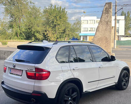 Белый БМВ Х5, объемом двигателя 3 л и пробегом 272 тыс. км за 16900 $, фото 40 на Automoto.ua
