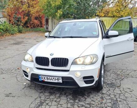 Белый БМВ Х5, объемом двигателя 3 л и пробегом 145 тыс. км за 17500 $, фото 1 на Automoto.ua