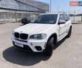 Белый БМВ Х5, объемом двигателя 2.98 л и пробегом 219 тыс. км за 11500 $, фото 1 на Automoto.ua