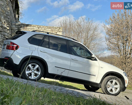 Білий БМВ Х5, об'ємом двигуна 3 л та пробігом 244 тис. км за 13800 $, фото 7 на Automoto.ua