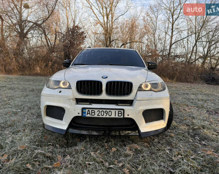 Белый БМВ Х5, объемом двигателя 3 л и пробегом 210 тыс. км за 17000 $, фото 4 на Automoto.ua