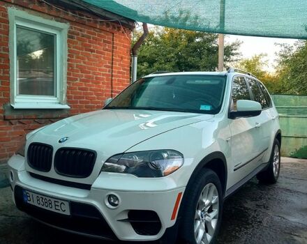 Белый БМВ Х5, объемом двигателя 3 л и пробегом 320 тыс. км за 16800 $, фото 5 на Automoto.ua