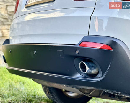 Білий БМВ Х5, об'ємом двигуна 3 л та пробігом 244 тис. км за 13800 $, фото 39 на Automoto.ua