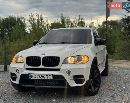 Белый БМВ Х5, объемом двигателя 2.98 л и пробегом 240 тыс. км за 13777 $, фото 9 на Automoto.ua