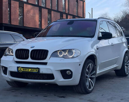 Белый БМВ Х5, объемом двигателя 3 л и пробегом 228 тыс. км за 23200 $, фото 2 на Automoto.ua