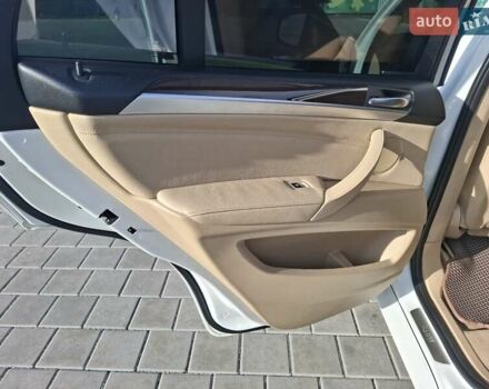 Белый БМВ Х5, объемом двигателя 2.98 л и пробегом 189 тыс. км за 13999 $, фото 11 на Automoto.ua