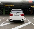 БМВ Х5 2011 в Киеве на Automoto.ua Белый БМВ Х5, объемом двигателя 2.98 л и пробегом 265 тыс. км за 15990 $, фото 6 на Automoto.ua