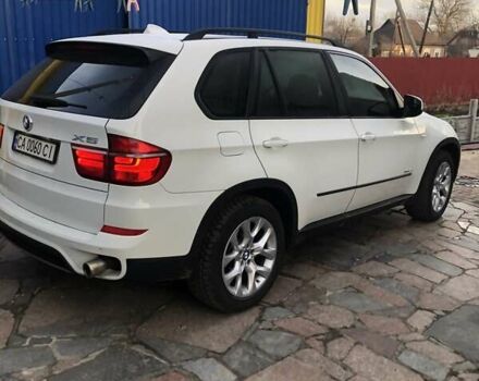 Белый БМВ Х5, объемом двигателя 3 л и пробегом 157 тыс. км за 16000 $, фото 2 на Automoto.ua