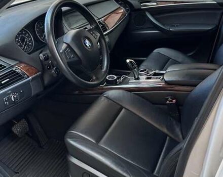 Белый БМВ Х5, объемом двигателя 2.98 л и пробегом 157 тыс. км за 13900 $, фото 15 на Automoto.ua