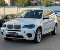 Белый БМВ Х5, объемом двигателя 3 л и пробегом 155 тыс. км за 19440 $, фото 1 на Automoto.ua
