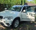 Белый БМВ Х5, объемом двигателя 2.98 л и пробегом 253 тыс. км за 12000 $, фото 1 на Automoto.ua