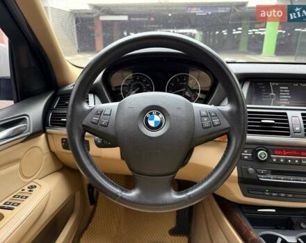 БМВ Х5 2011 в Киеве на Automoto.ua Белый БМВ Х5, объемом двигателя 2.98 л и пробегом 265 тыс. км за 15990 $, фото 19 на Automoto.ua