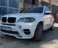 Білий БМВ Х5, об'ємом двигуна 3 л та пробігом 240 тис. км за 16546 $, фото 1 на Automoto.ua