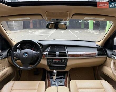 БМВ Х5 2011 в Киеве на Automoto.ua Белый БМВ Х5, объемом двигателя 2.98 л и пробегом 265 тыс. км за 15990 $, фото 28 на Automoto.ua