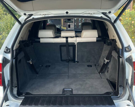 Белый БМВ Х5, объемом двигателя 3 л и пробегом 205 тыс. км за 13999 $, фото 9 на Automoto.ua