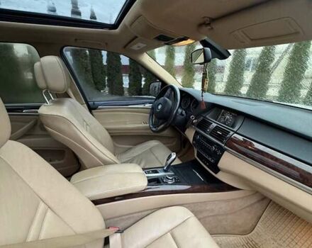 Білий БМВ Х5, об'ємом двигуна 3 л та пробігом 238 тис. км за 15500 $, фото 20 на Automoto.ua