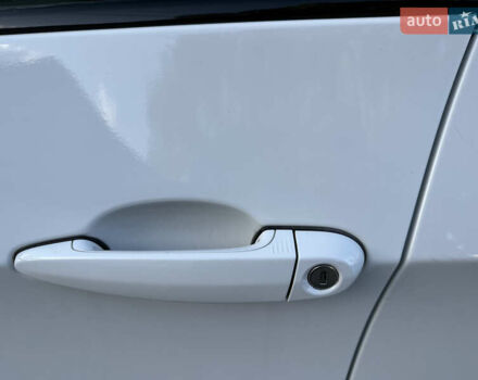 Белый БМВ Х5, объемом двигателя 3 л и пробегом 245 тыс. км за 23000 $, фото 24 на Automoto.ua