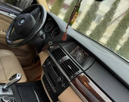 Білий БМВ Х5, об'ємом двигуна 3 л та пробігом 238 тис. км за 15500 $, фото 25 на Automoto.ua
