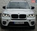Белый БМВ Х5, объемом двигателя 2.99 л и пробегом 300 тыс. км за 14500 $, фото 1 на Automoto.ua