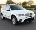 Белый БМВ Х5, объемом двигателя 3 л и пробегом 150 тыс. км за 3900 $, фото 1 на Automoto.ua