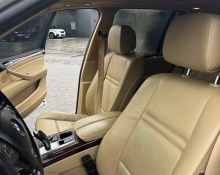 Білий БМВ Х5, об'ємом двигуна 3 л та пробігом 238 тис. км за 15500 $, фото 17 на Automoto.ua