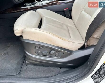 Белый БМВ Х5, объемом двигателя 3 л и пробегом 230 тыс. км за 17200 $, фото 16 на Automoto.ua