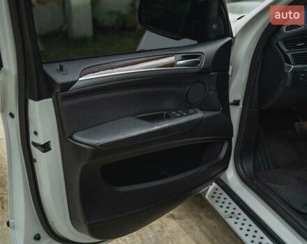 Білий БМВ Х5, об'ємом двигуна 3 л та пробігом 204 тис. км за 18999 $, фото 45 на Automoto.ua