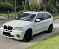 Белый БМВ Х5, объемом двигателя 4.4 л и пробегом 250 тыс. км за 8022 $, фото 1 на Automoto.ua