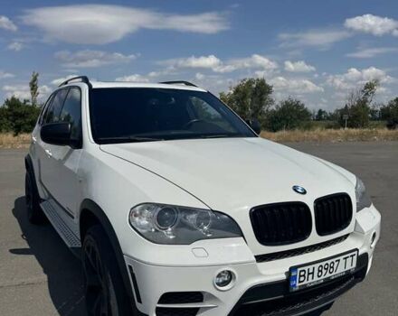 Белый БМВ Х5, объемом двигателя 3.5 л и пробегом 245 тыс. км за 17000 $, фото 1 на Automoto.ua