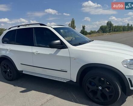 Белый БМВ Х5, объемом двигателя 3.5 л и пробегом 245 тыс. км за 17000 $, фото 3 на Automoto.ua