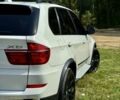 Белый БМВ Х5, объемом двигателя 3 л и пробегом 360 тыс. км за 14200 $, фото 2 на Automoto.ua