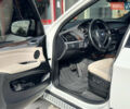 БМВ Х5 2011 в Тернополе на Automoto.ua Белый БМВ Х5, объемом двигателя 2.99 л и пробегом 252 тыс. км за 18200 $, фото 3 на Automoto.ua
