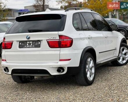 Белый БМВ Х5, объемом двигателя 3 л и пробегом 223 тыс. км за 15800 $, фото 10 на Automoto.ua