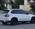 Белый БМВ Х5, объемом двигателя 3 л и пробегом 205 тыс. км за 13999 $, фото 2 на Automoto.ua