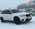 Белый БМВ Х5, объемом двигателя 3 л и пробегом 216 тыс. км за 13500 $, фото 1 на Automoto.ua