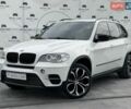 Белый БМВ Х5, объемом двигателя 3 л и пробегом 302 тыс. км за 19999 $, фото 1 на Automoto.ua
