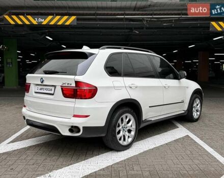 БМВ Х5 2011 в Киеве на Automoto.ua Белый БМВ Х5, объемом двигателя 2.98 л и пробегом 265 тыс. км за 15990 $, фото 7 на Automoto.ua