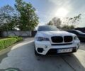 Белый БМВ Х5, объемом двигателя 3 л и пробегом 240 тыс. км за 15000 $, фото 2 на Automoto.ua