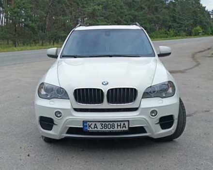 Белый БМВ Х5, объемом двигателя 3.5 л и пробегом 280 тыс. км за 15500 $, фото 1 на Automoto.ua