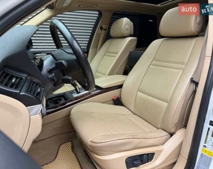 БМВ Х5 2011 в Киеве на Automoto.ua Белый БМВ Х5, объемом двигателя 2.98 л и пробегом 265 тыс. км за 15990 $, фото 10 на Automoto.ua