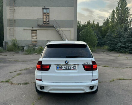 Белый БМВ Х5, объемом двигателя 2.99 л и пробегом 270 тыс. км за 18200 $, фото 3 на Automoto.ua