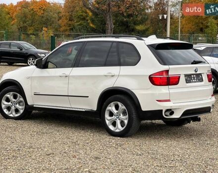 Белый БМВ Х5, объемом двигателя 3 л и пробегом 223 тыс. км за 15800 $, фото 7 на Automoto.ua