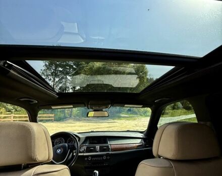 Белый БМВ Х5, объемом двигателя 3 л и пробегом 360 тыс. км за 14200 $, фото 6 на Automoto.ua