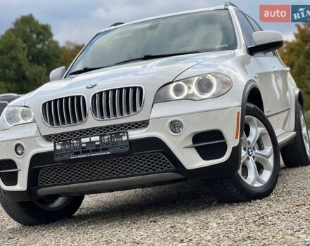 Белый БМВ Х5, объемом двигателя 3 л и пробегом 223 тыс. км за 15800 $, фото 2 на Automoto.ua