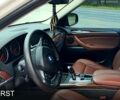 Белый БМВ Х5, объемом двигателя 3 л и пробегом 280 тыс. км за 15000 $, фото 13 на Automoto.ua