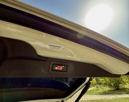 Белый БМВ Х5, объемом двигателя 3 л и пробегом 360 тыс. км за 14200 $, фото 7 на Automoto.ua